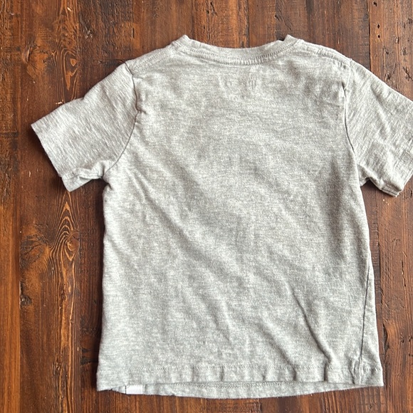 Baby Gap x Disney Boys 5T Mickey Mouse T Shirts (3) - Picture 10 of 13